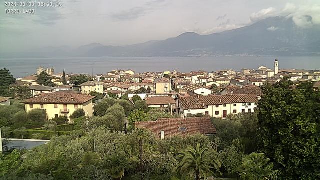 Webcam Torri del Benaco, Blick nach Maderno
